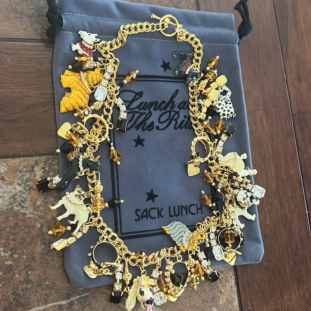 Lunch At The Ritz KENNEL CLUB Necklace; RARE!! - Picture 3 of 10